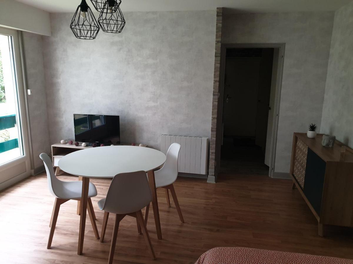 Appartement, Verdun , Proche Centre Ville エクステリア 写真